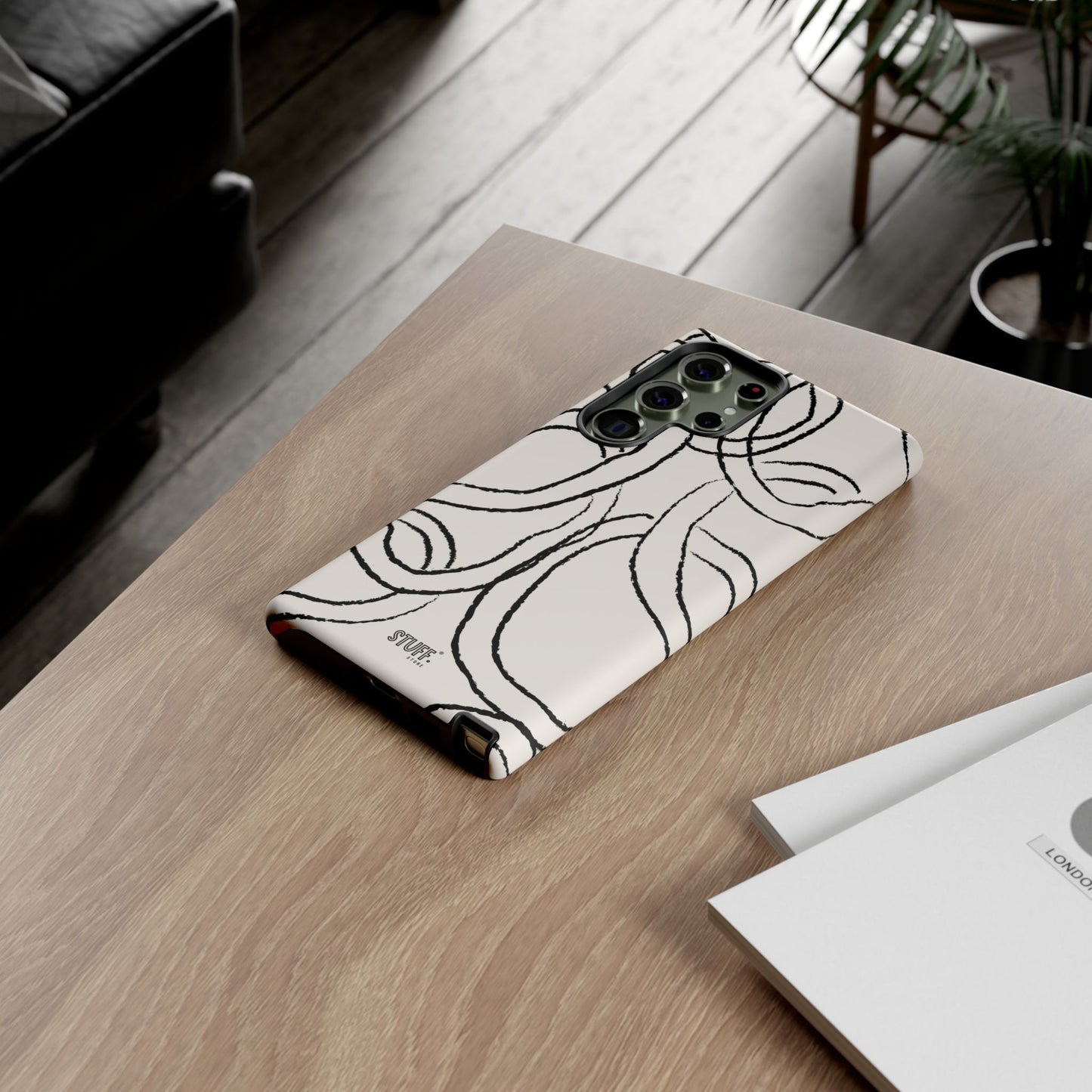Doodly Case | Coque résistante double protection avec Design Gribouillis Minimaliste