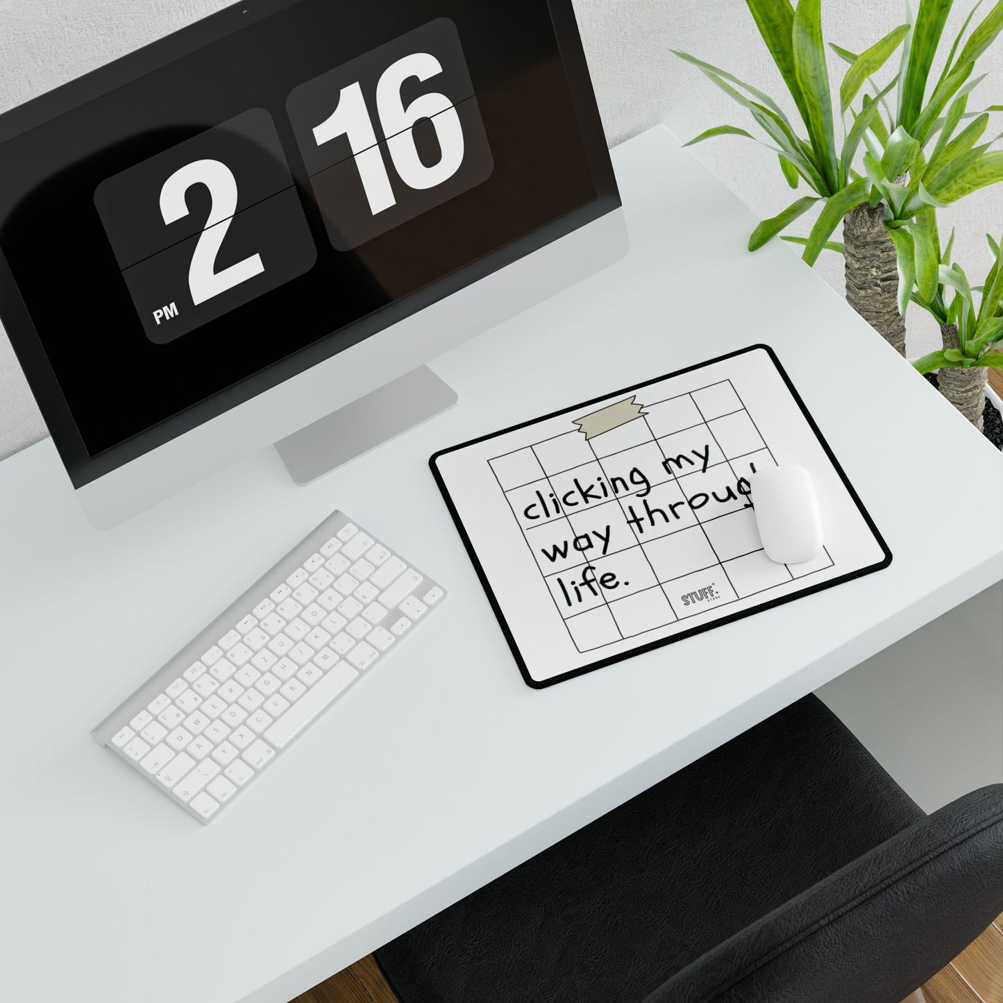 Tapis de bureau "Clicking my Way through Life" | Antidérapant & durable