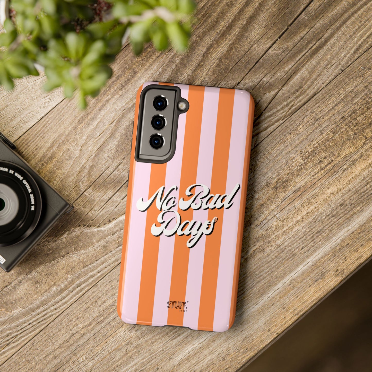 No Bad Days Case | Coque résistante double protection avec phrase positive