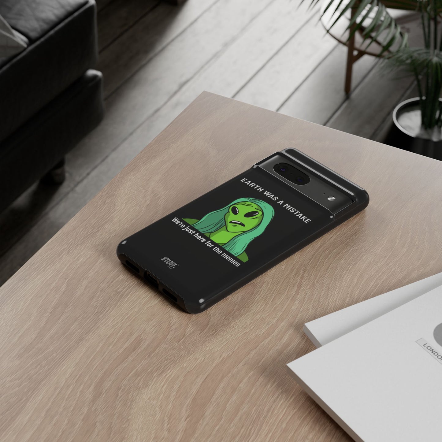 Meme Liking Alien Case | Coque résistante double protection pour les amateurs de Pop Culture