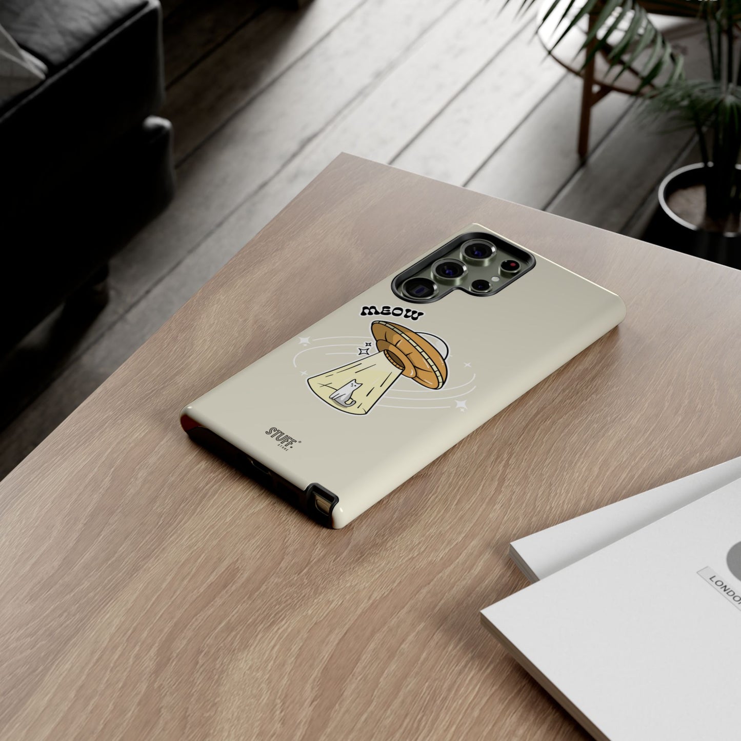 UFO Case | Coque résistante double protection avec Design OVNI fun