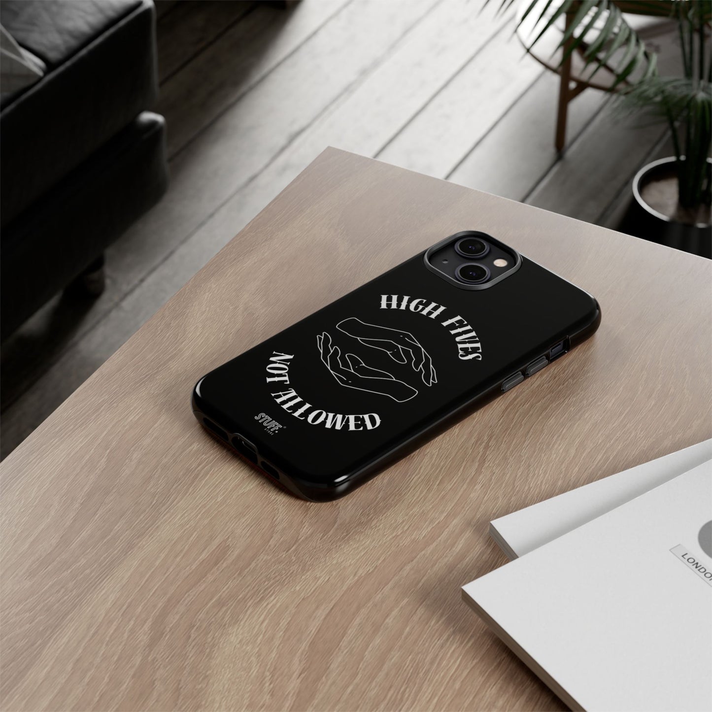 No High Fives Case | Coque légère et résistante – Design affirmé & minimaliste