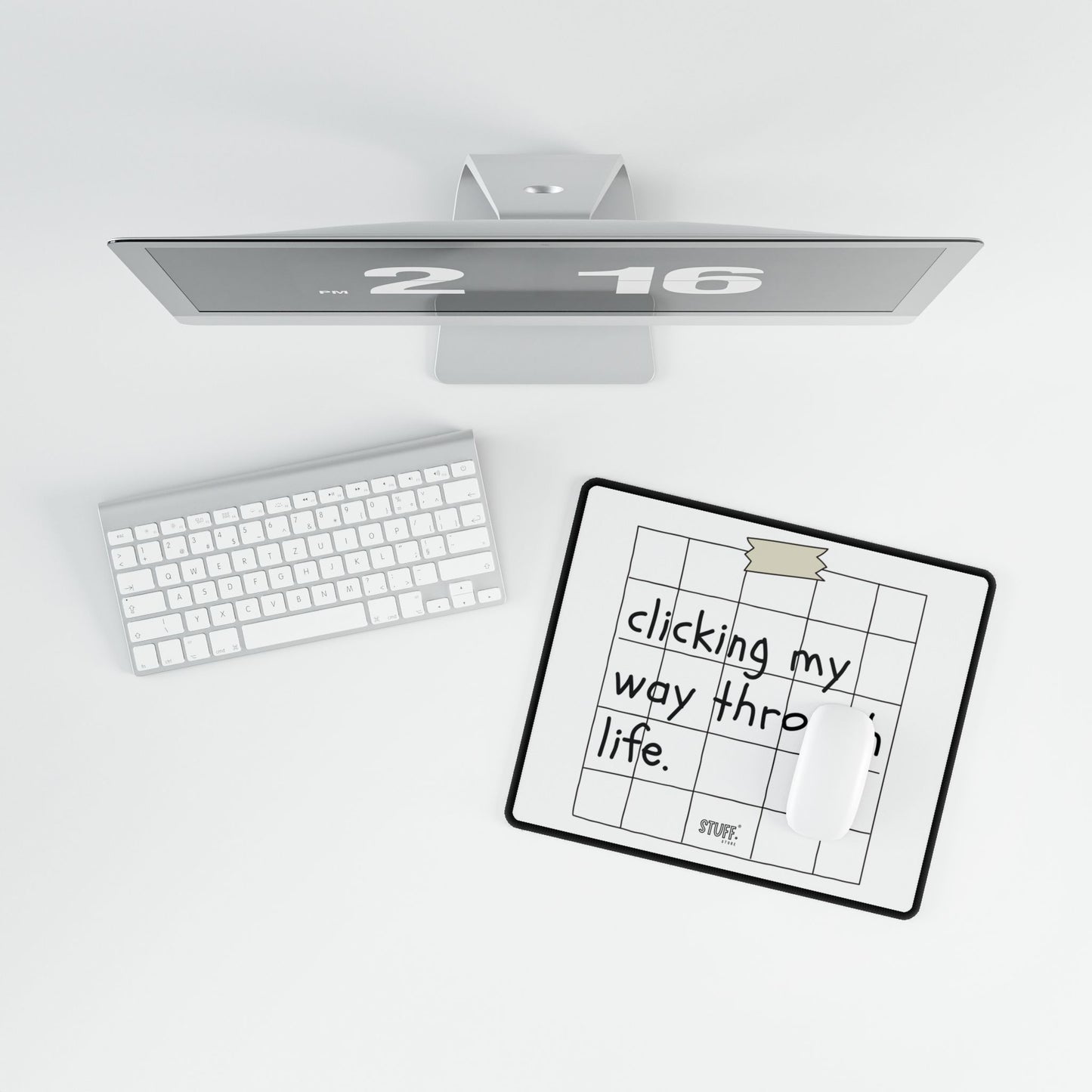 Tapis de bureau "Clicking my Way through Life" | Antidérapant & durable