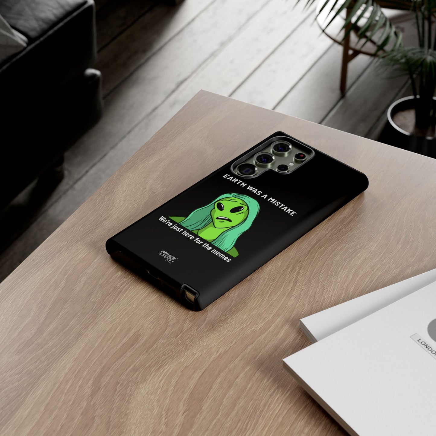Meme Liking Alien Case | Coque résistante double protection pour les amateurs de Pop Culture