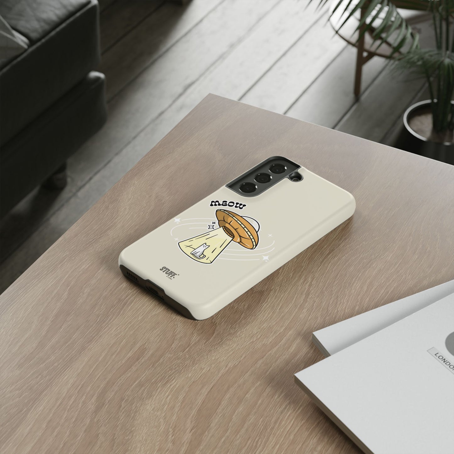 UFO Case | Coque résistante double protection avec Design OVNI fun