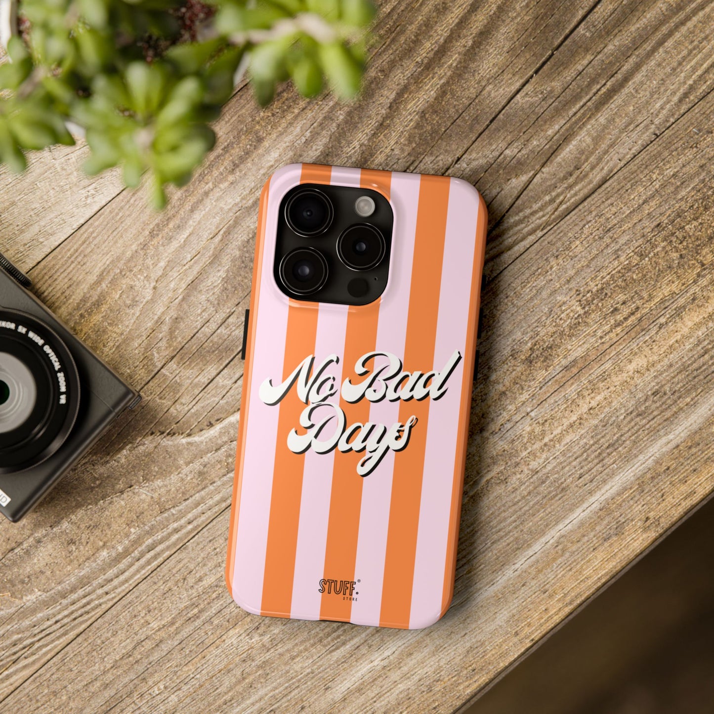 No Bad Days Case | Coque résistante double protection avec phrase positive