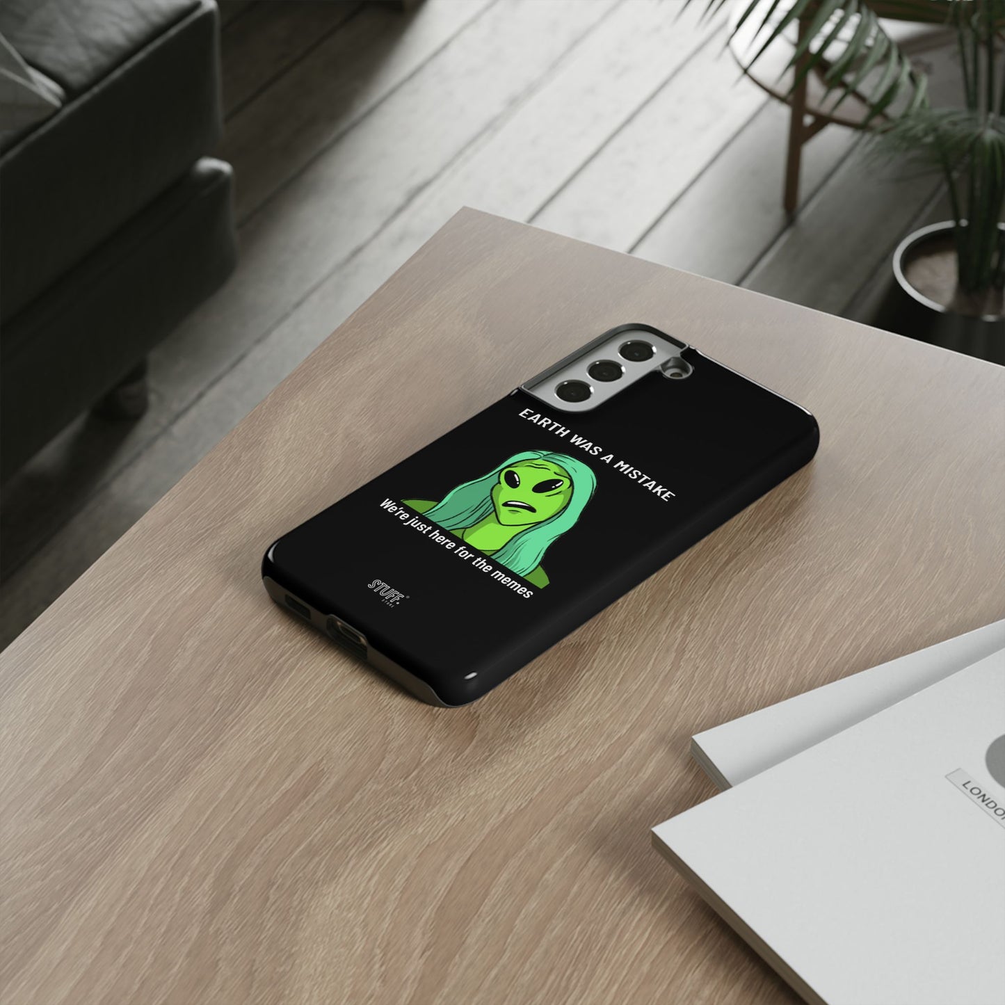 Meme Liking Alien Case | Coque résistante double protection pour les amateurs de Pop Culture