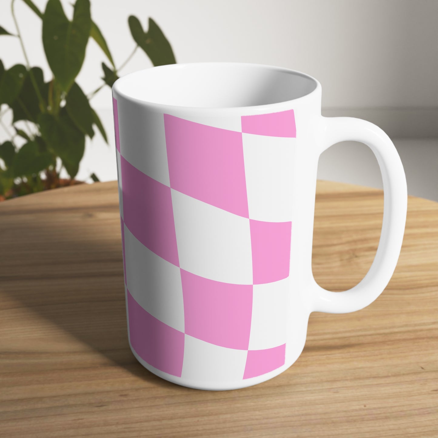 Pink Distortion Cup | Mug en céramique motif damier rose déformé – 330 ml / 440 ml