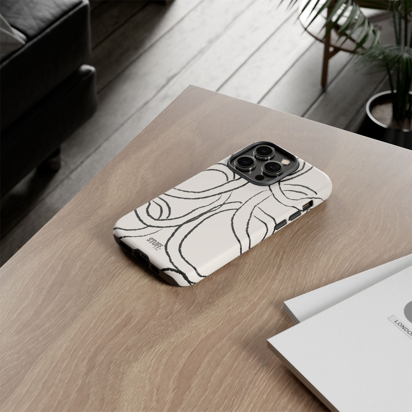Doodly Case | Coque résistante double protection avec Design Gribouillis Minimaliste