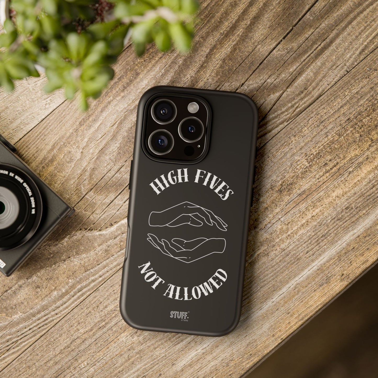 No High Fives Case | Coque légère et résistante – Design affirmé & minimaliste