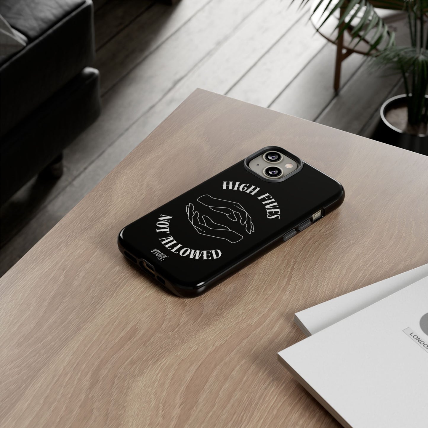 No High Fives Case | Coque légère et résistante – Design affirmé & minimaliste