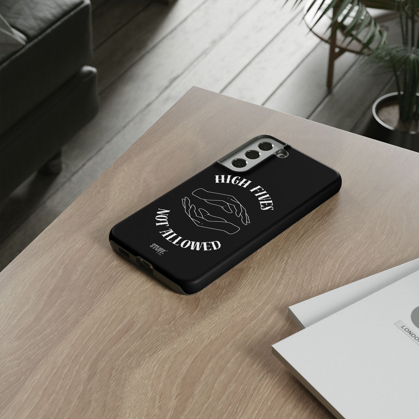 No High Fives Case | Coque légère et résistante – Design affirmé & minimaliste