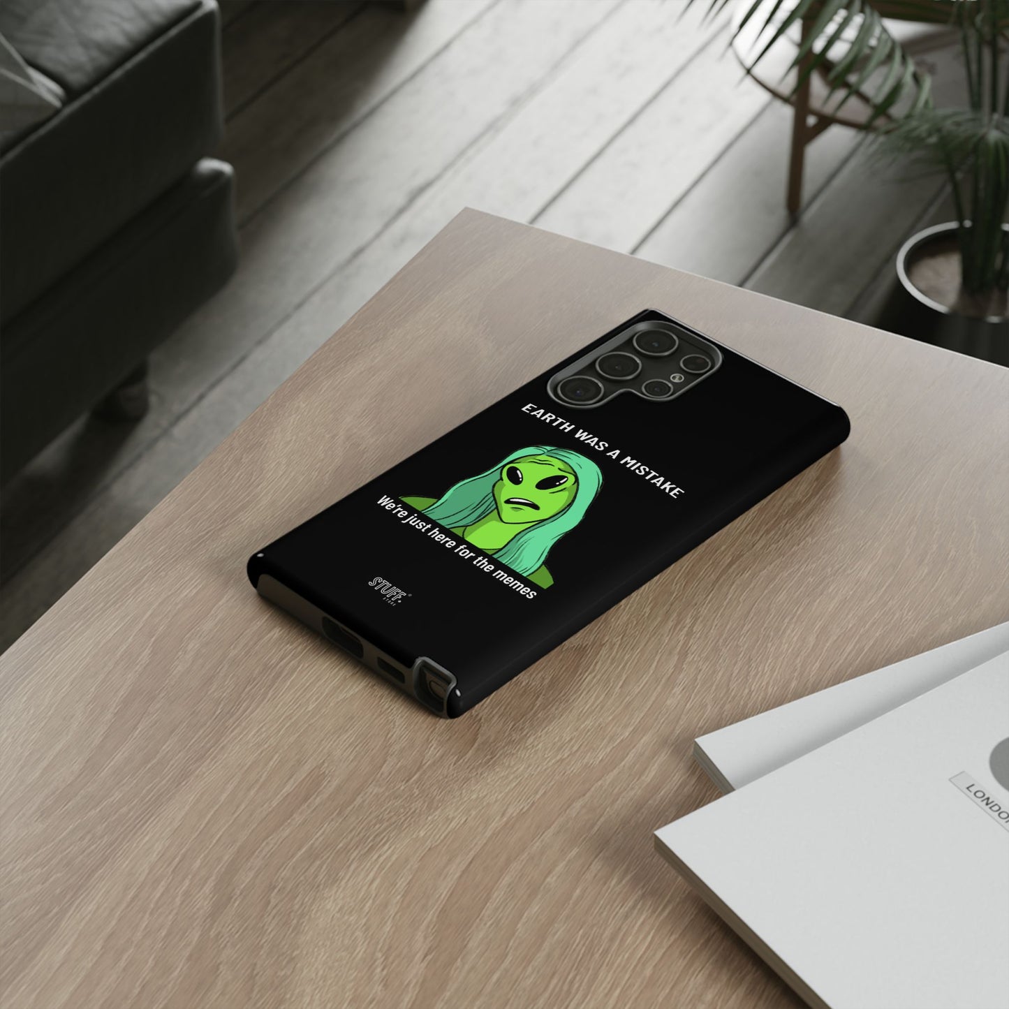 Meme Liking Alien Case | Coque résistante double protection pour les amateurs de Pop Culture