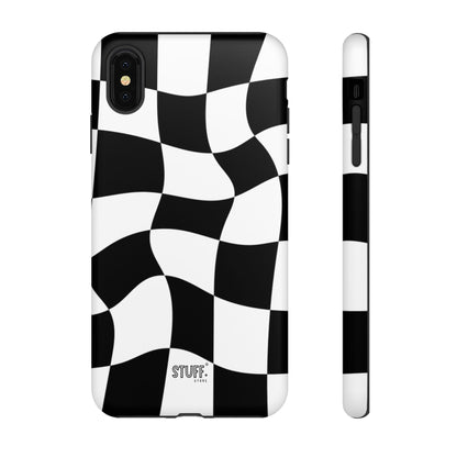 Checkers Case | Coque résistante double protection et Design en Damier déformé