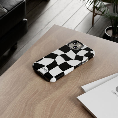 Checkers Case | Coque résistante double protection et Design en Damier déformé