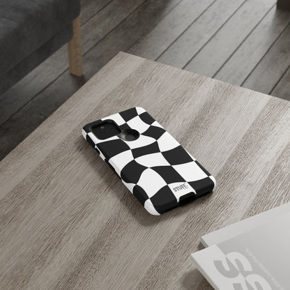 Checkers Case | Coque résistante double protection et Design en Damier déformé