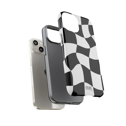 Checkers Case | Coque résistante double protection et Design en Damier déformé
