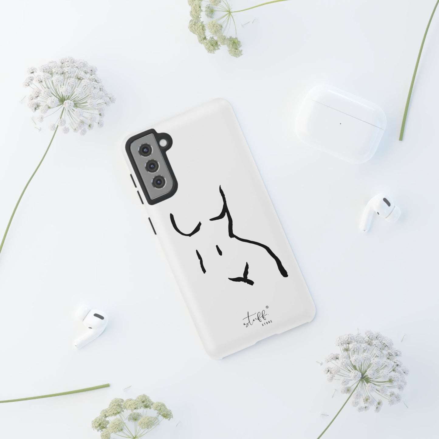 The Curve Case | Resistant double protection shell with Minimalist Design by Women