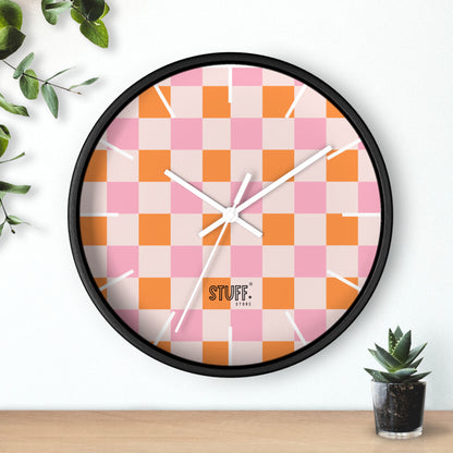 Horloge Murale Vintage Peachy | Design Rétro à Damier Orange et Rose