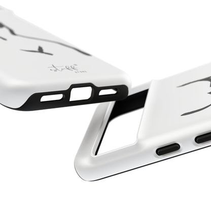 The Curve Case | Resistant double protection shell with Minimalist Design by Women